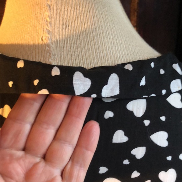 Forever 21 black and white hearts ❤️ dress size L: Pete Pan collar/no sleeves - Picture 11 of 16